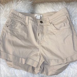 H&M High waisted light khaki shorts